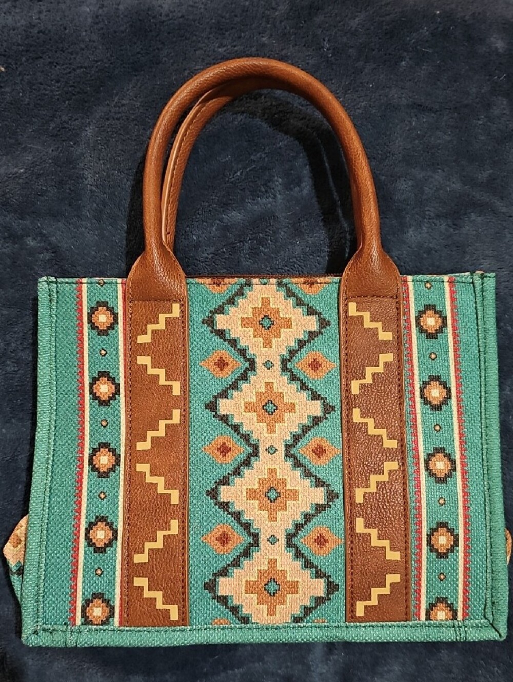 Wrangler Turquoise Southwestern Pattern Tote with Brown Trim - Picture 2 of 6
